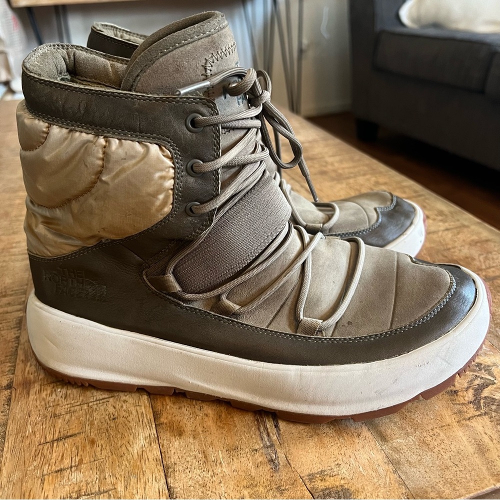 The North Face Men's Ozone Park Waterproof Winter Boot Size 10